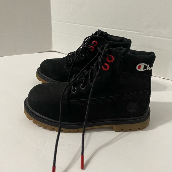 Timberland Black Water Poof Suede Boots Boy Size 12 Great Condition - Picture 3 of 6